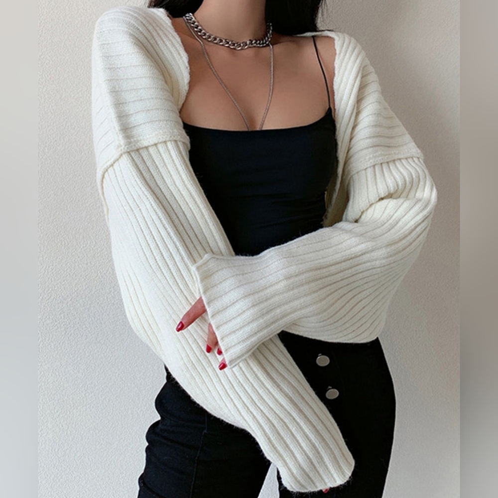 NWT- Cream Knit Shrug Bolero